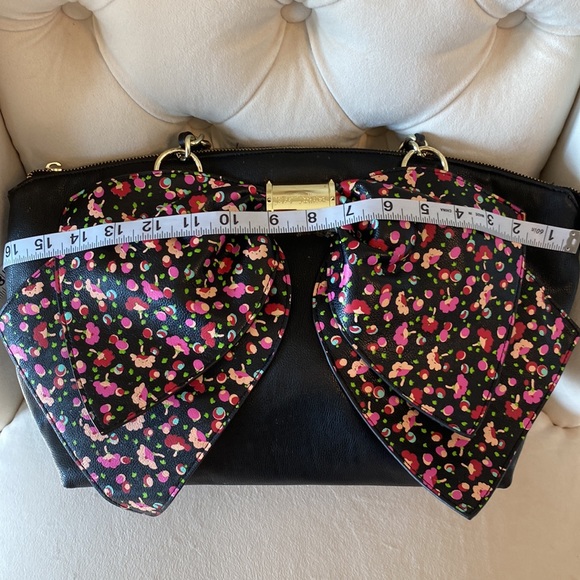 🌹Betsy Johnson pink floral bow shoulder / hand bag vintage black oversized - Picture 8 of 16